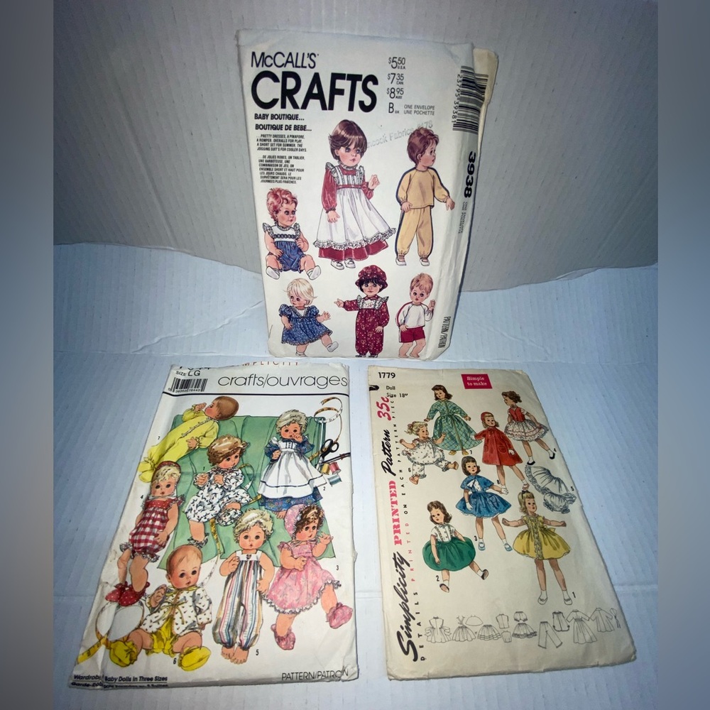 * Baby Doll Clothing Pattern Set of 3 packs sweet sue & Binnie dolls 1970/80 cut